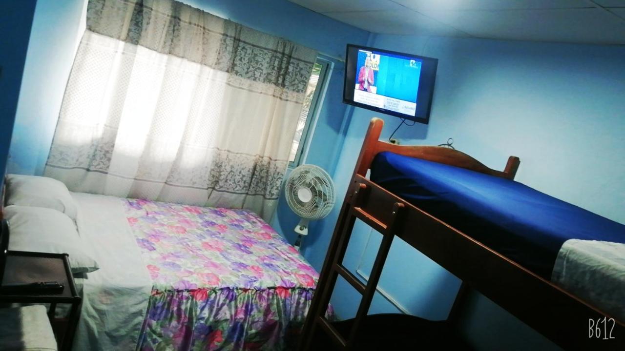 Hostal Aruba Atacames Extérieur photo